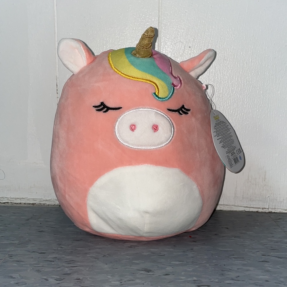 Squishmallows IIene the unicorn